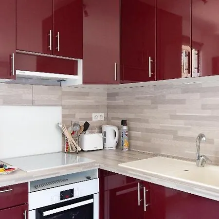 Penthouse City Centre/beach Apartman *