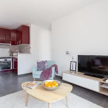 Penthouse City Centre/beach Apartman Antibes